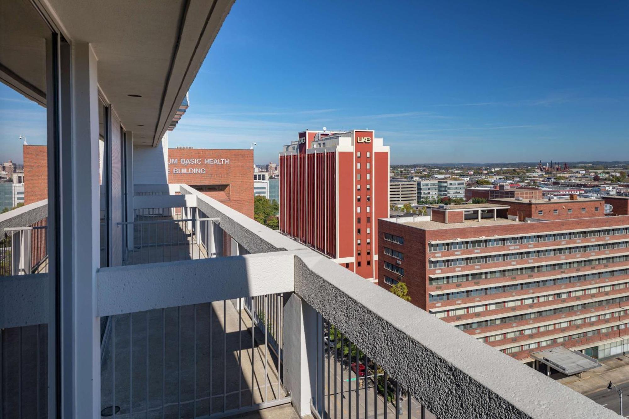 Hilton Birmingham Downtown At Uab Hotel Exterior foto