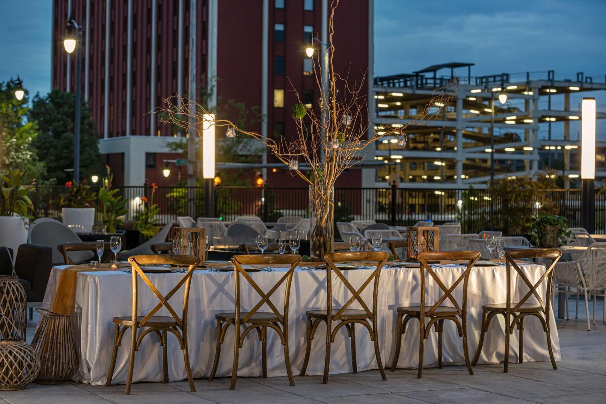 Hilton Birmingham Downtown At Uab Hotel Exterior foto