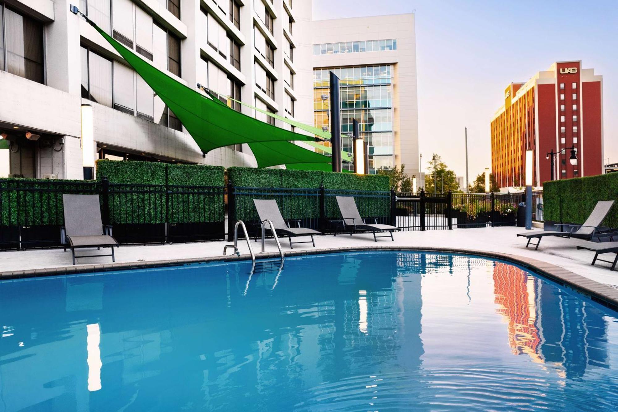 Hilton Birmingham Downtown At Uab Hotel Exterior foto